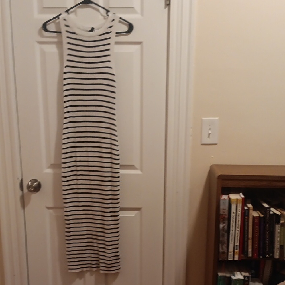 H&M Striped Maxi Dress